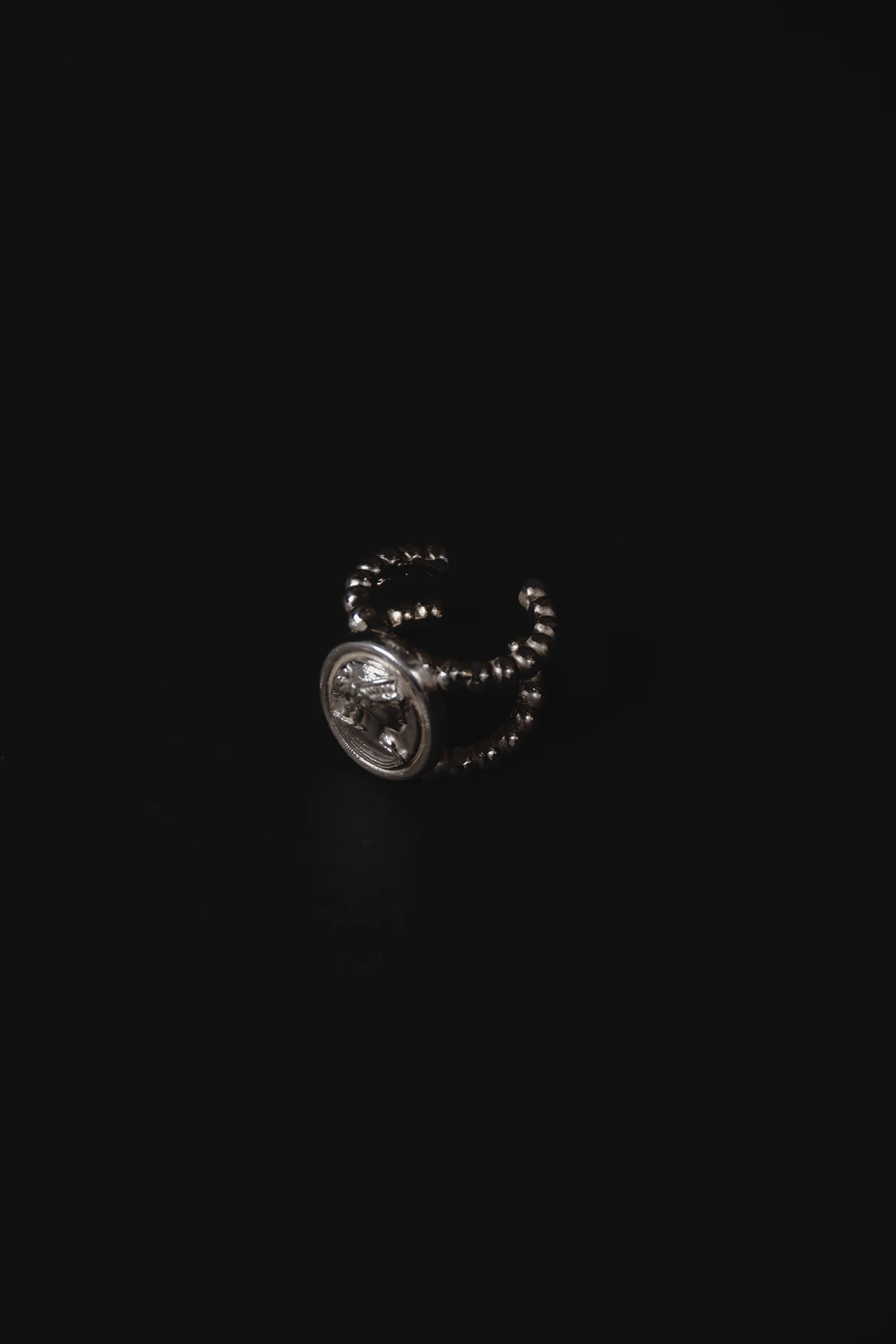 Madame Ring — anillo camafeo plata 925 El Joyero de Lucrecia — anillo madame camafeo plata 925 angulo